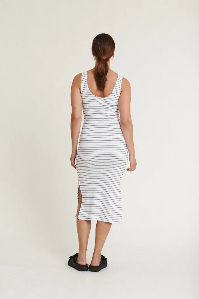 Basic Apparel - Ludmilla Openback Dress - 702 Bright White / Black