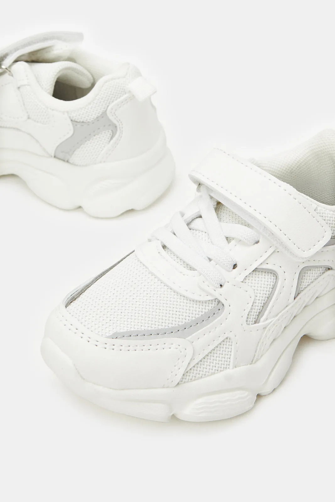 Boys White Material Block Trainer