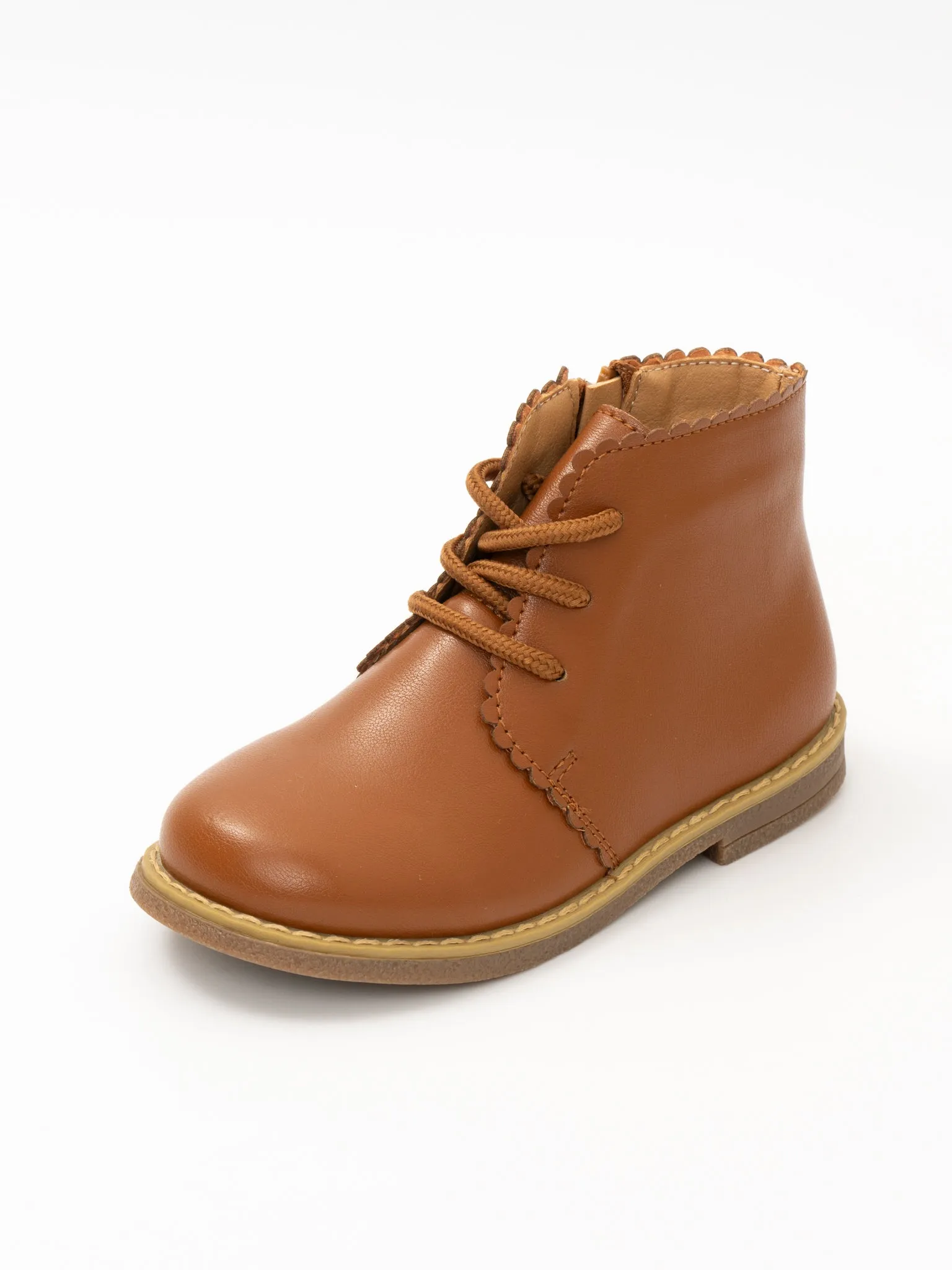 Cinnamon Scallop Trim Boot