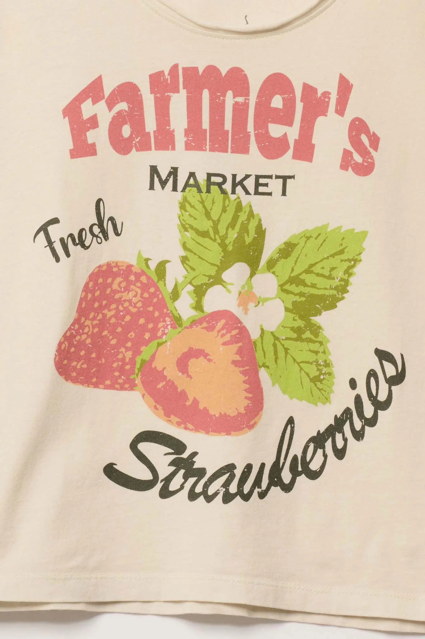 Farmer's Market Fresh Strawberries Graphic Tank Top