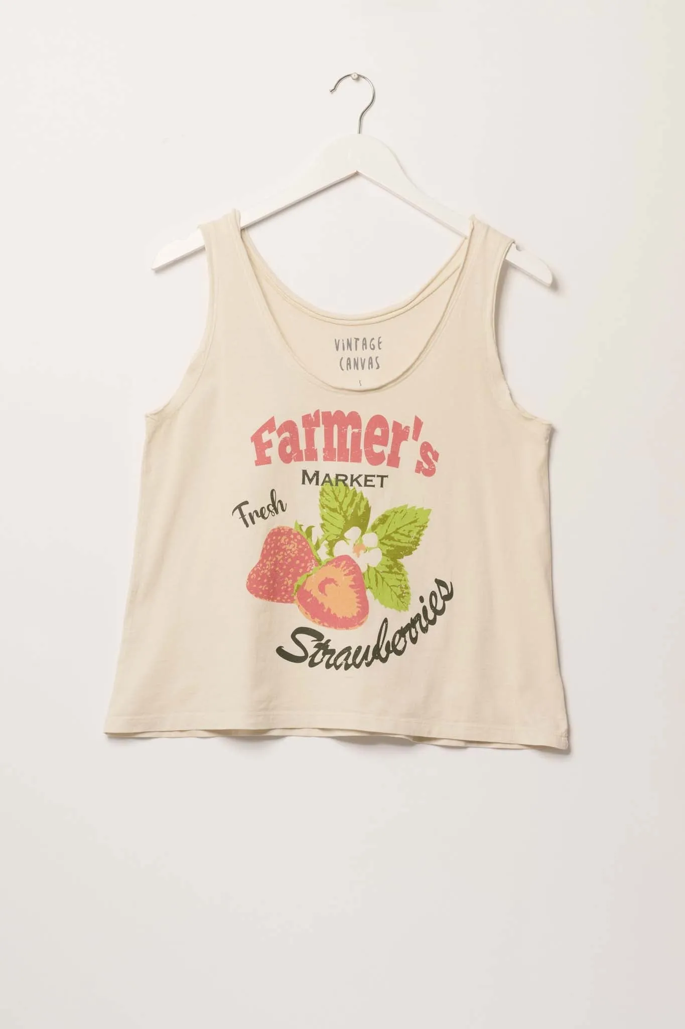 Farmer's Market Fresh Strawberries Graphic Tank Top