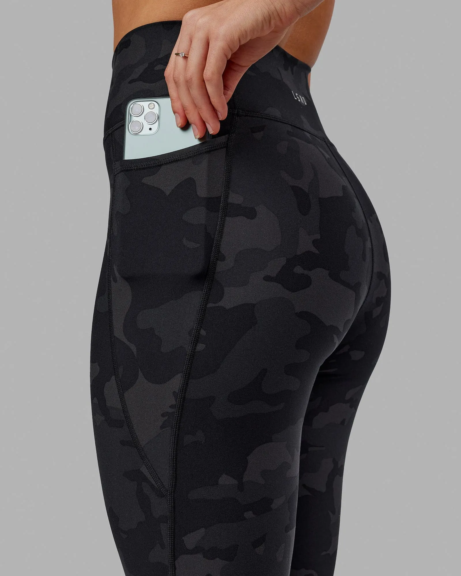 Fusion 7/8 Length Leggings - Black Camo