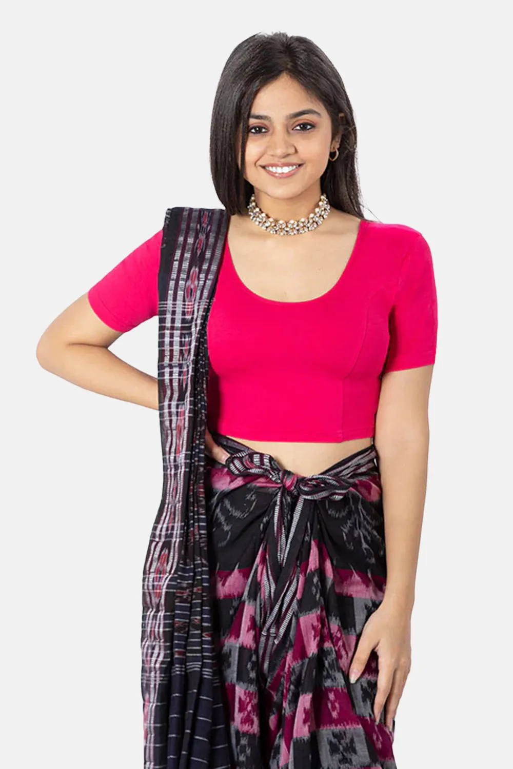 Naidu Hall Knitted Blouse With Round Neck Princess Cut Short Sleeve - Fuschia