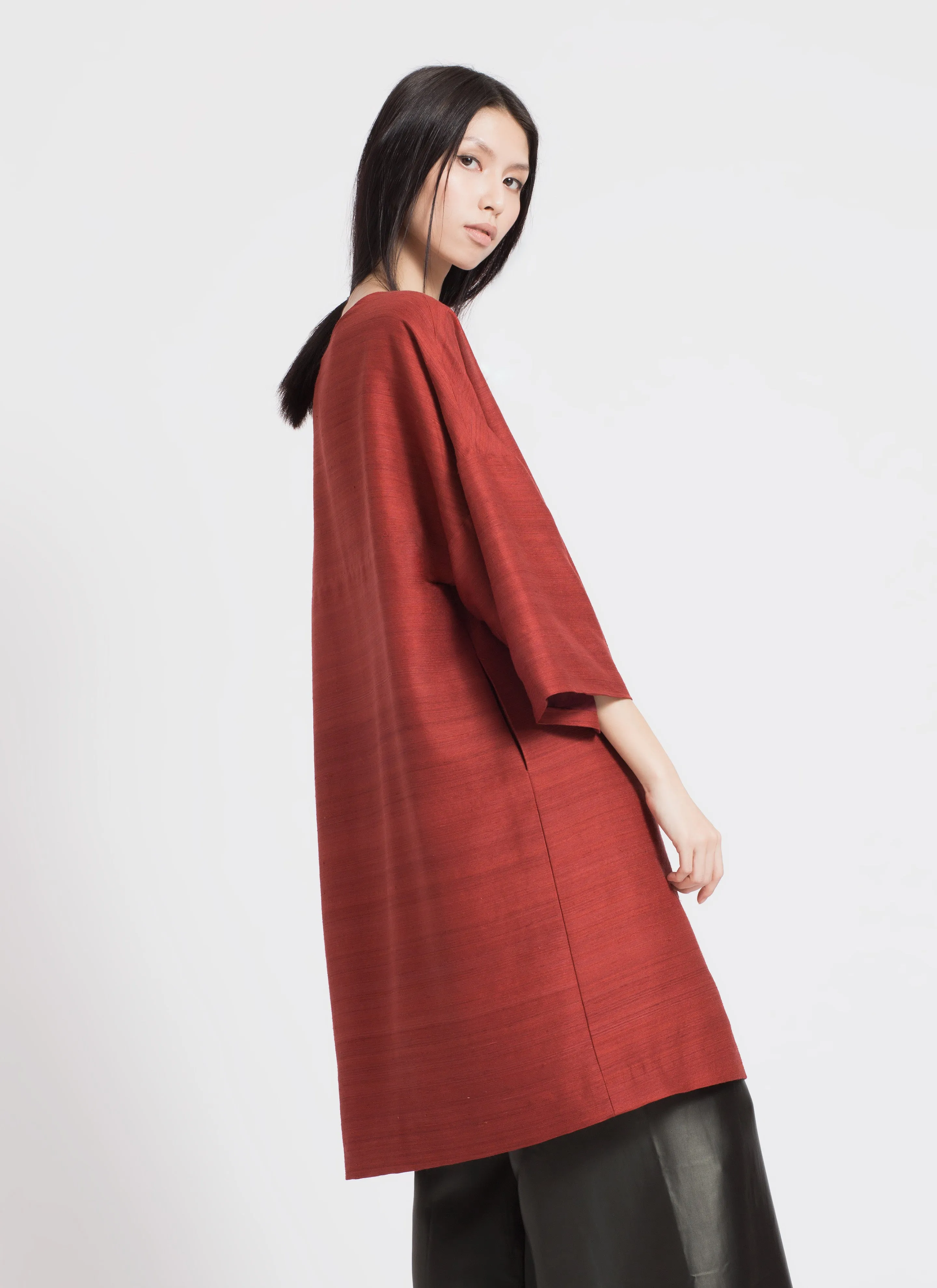 Phoenix 3/4 Sleeve Boatneck Silk Dress - Red Chili