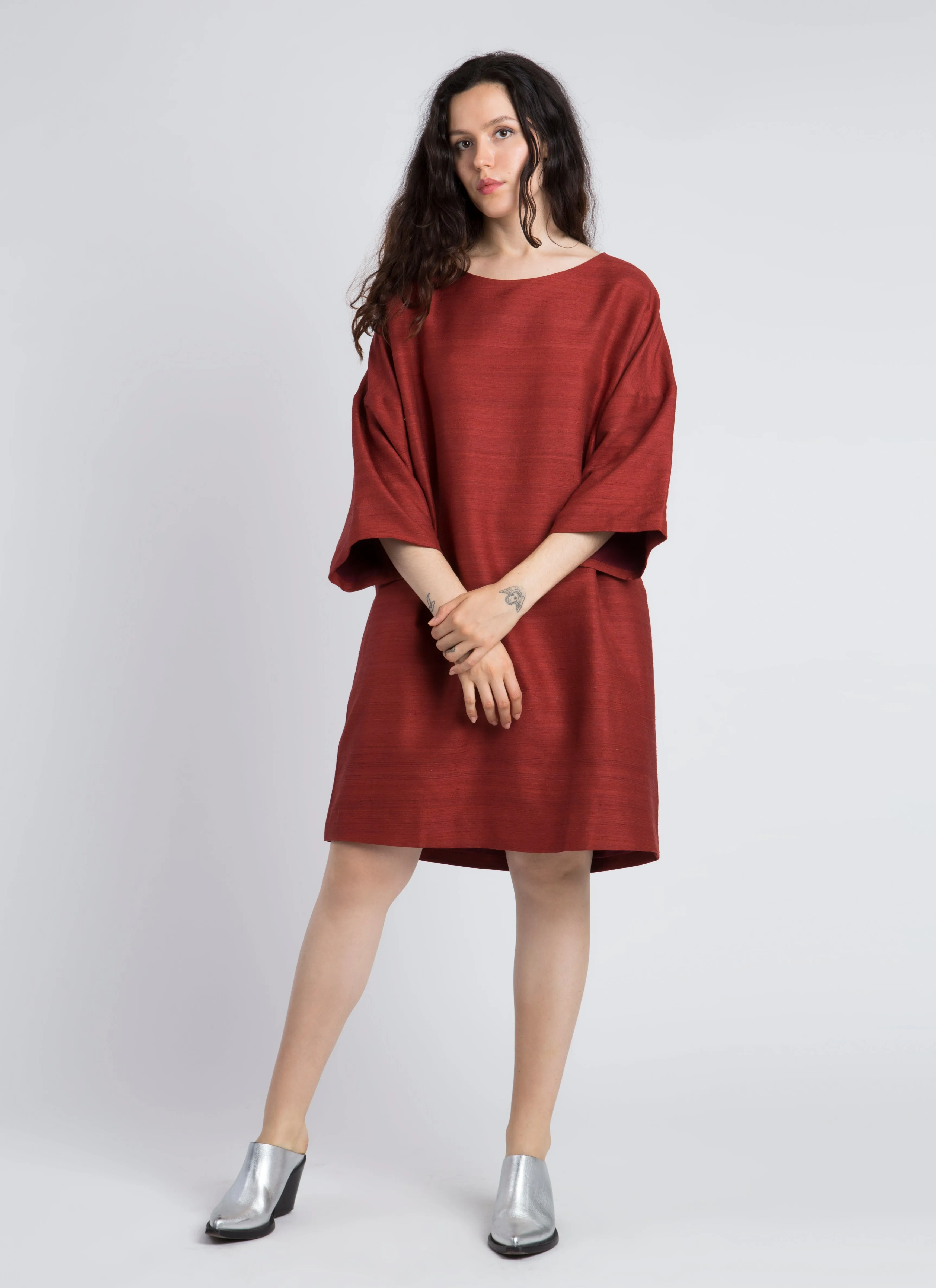 Phoenix 3/4 Sleeve Boatneck Silk Dress - Red Chili