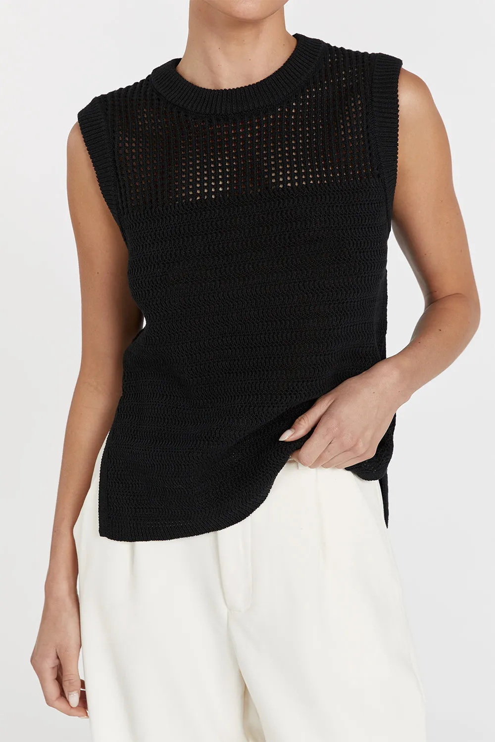 PHOENIX BLACK SLEEVELESS KNIT TOP