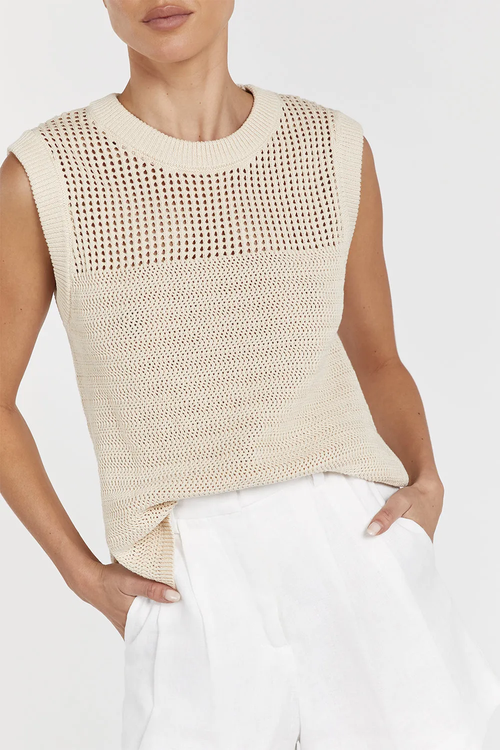 PHOENIX NATURAL SLEEVELESS KNIT TOP