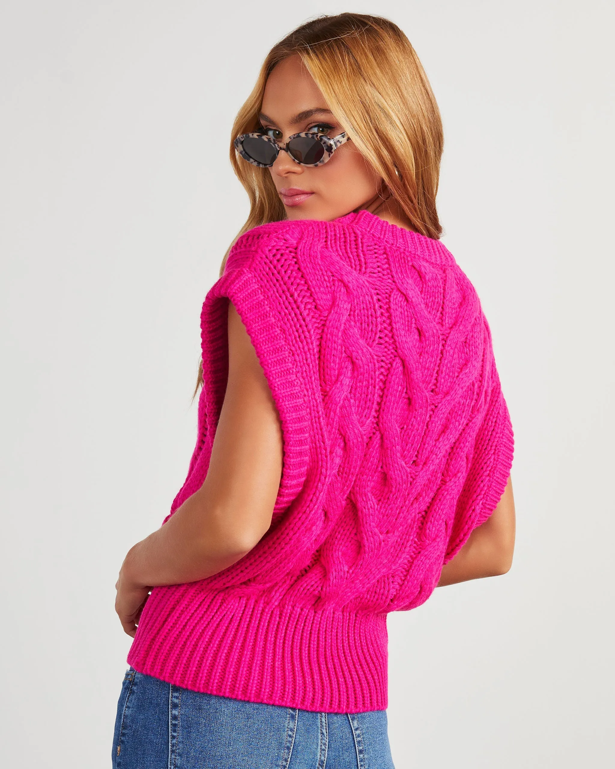 Sivan Cable Knit Sweater Vest